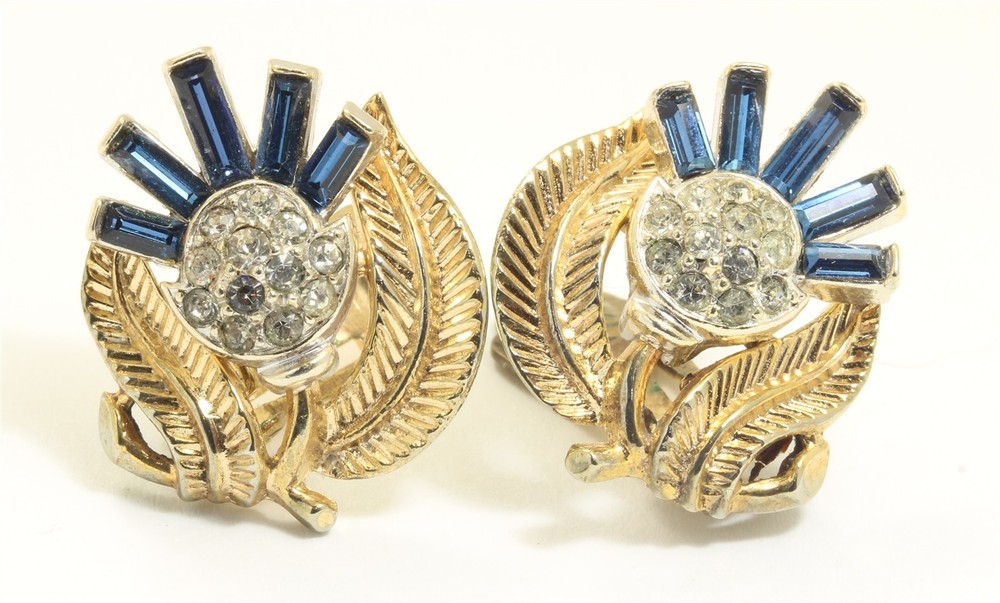 Vintage Crown Trifari Baguette Crystal Rhinestone Thistle Clip Earrings