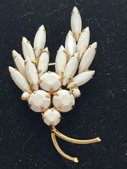 Vintage Juliana? Open Back Navettes Set In Goldtone -#470