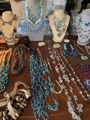 1/2 Pound Vintage To Modern FASHION JEWELRY Lot All Wearable!! READ DESCRIPTION