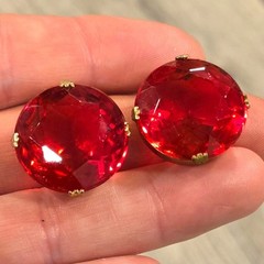 Vintage Red Faceted Glass Clip On Earrings Statement jewelry Glam Retro elegant