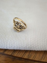 Vintage 18KT H.G.E Garnet Flower Ring – Size 8