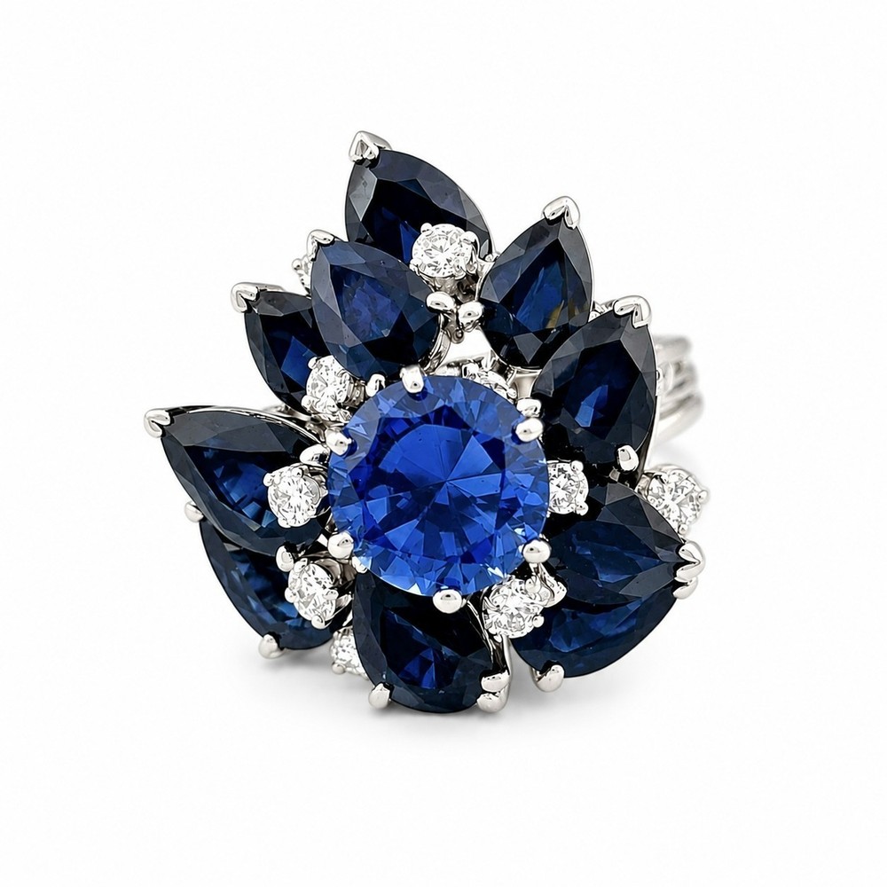 VINTAGE 1960’S 0.60 CTW DIAMOND + 11 CTW SAPPHIRE RING – 18K YG 14.74 GRAMS