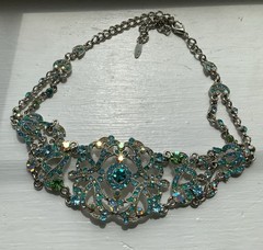 VCLM Vintage Victorian Style Choker Necklace Blue Green AB Crystals