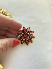 Estate Find Lot Of Brooches X 6. 1- AVON, 1- MONET, 1- TONA