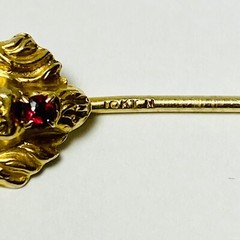 Antique 10K Yellow Gold Lion Head 2.25″ Hat Stick Pin 1.52g