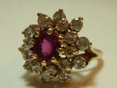 DESIGNER 14K YELLOW GOLD 1.00CT DIAMOND 1.00CT OVAL RUBY CLUSTER COCKTAIL RING