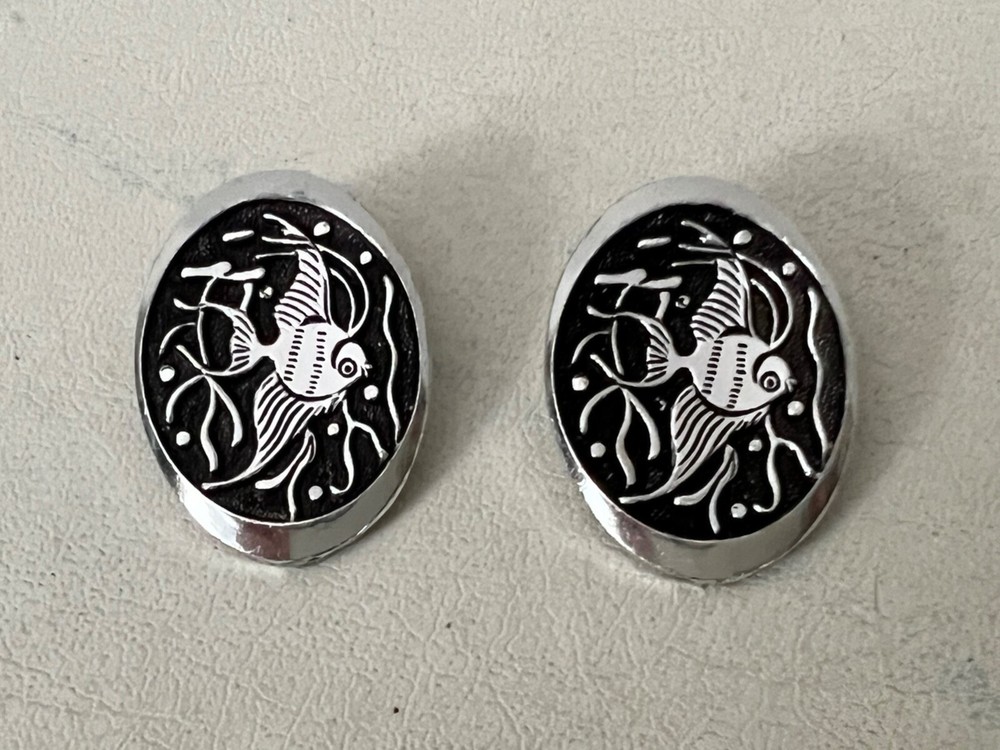 Vtg Black Inset Silver Angelfish Oblong Clip On Earring Made in Western Germany