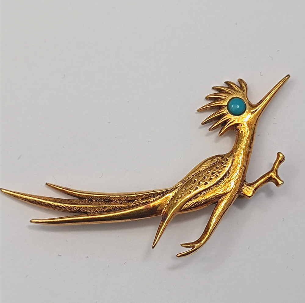 Vintage Sculptural Running Bird Brooch Gold Tone Statement Figural Jewelry Bold