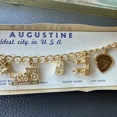 VTG SAINT AUGUSTINE Charm Bracelet Building Enamel Gold Tone Rope Chain NOS
