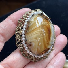 Vintage W Germany Glass Caramel Swirl Cabochon Pearl Brooch Clip On Earrings Set