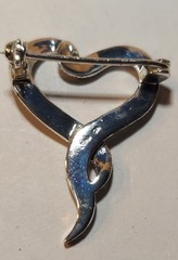 Vintage Genuine Marcasite Entwined Heart Brooch Pin Silver Tone CW Thailand
