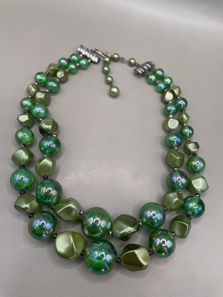 VTG READ 2 Strands Green Iridescent Acrylic Lucite Beads Chocker Collar Necklace