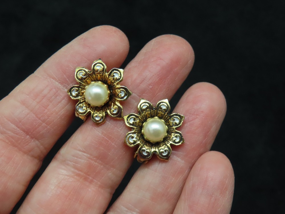 Vintage Two Tone Metal Faux Pearl Damascene Flower Clip Earrings AS IS