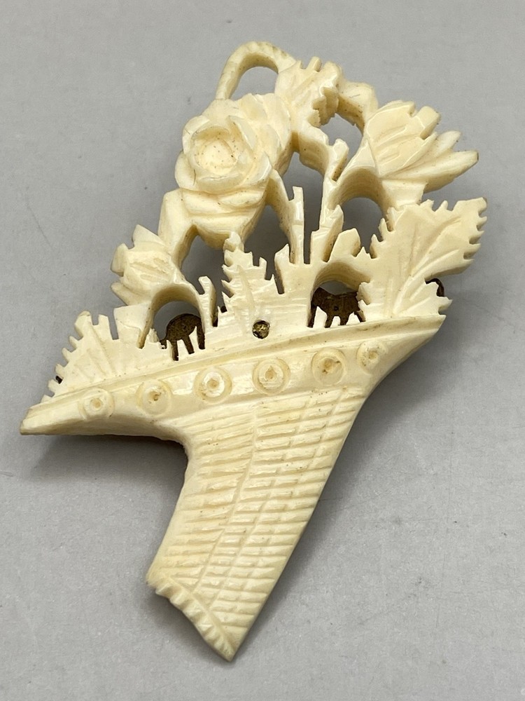 Vintage/Antique Carved Brooch Flower Bouquet Intricate Ivory Color