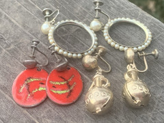 Vtg Screw Back Earring Lot-3 Red Copper Dangles Gennie Bottle Faux Pearl Hoops