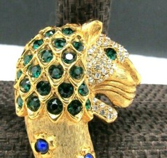 KENNETH J LANE BLUE LAPIS CABOCHON EMERALD CRYSTAL LION MANE BROOCH PIN MADE USA