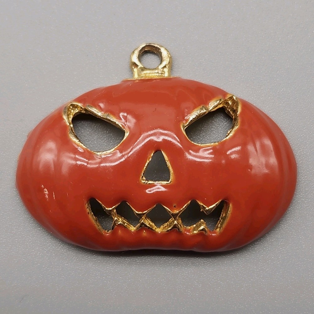 Vtg Halloween Orange Pumpkin Pendant Creepy Charm Gold Tone PHISTER 90s Signed