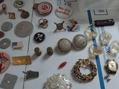 MASSIVE Lot Of Vintage JEWELRY Over 100 Pieces, Comes With Plastic Case ~ #327