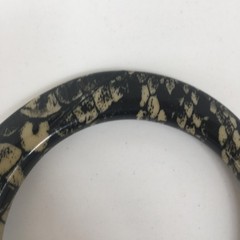 Black Beige Snakeskin Pattern Bangle Bracelet Fashion Jewelry Unisex Vin (3.5in)