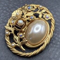 Vintage Gold Tone Floral Brooch Pin Faux Pearl Cabochon AB Crystal Rhinestone