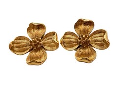 Trifari Dogwood Earrings Flower Vintage Gold Trifarium Clip-on Spring Floral B1