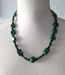 Vintage Hand Crafted Art Glass Beads Malachite Imitation Necklace 20″L
