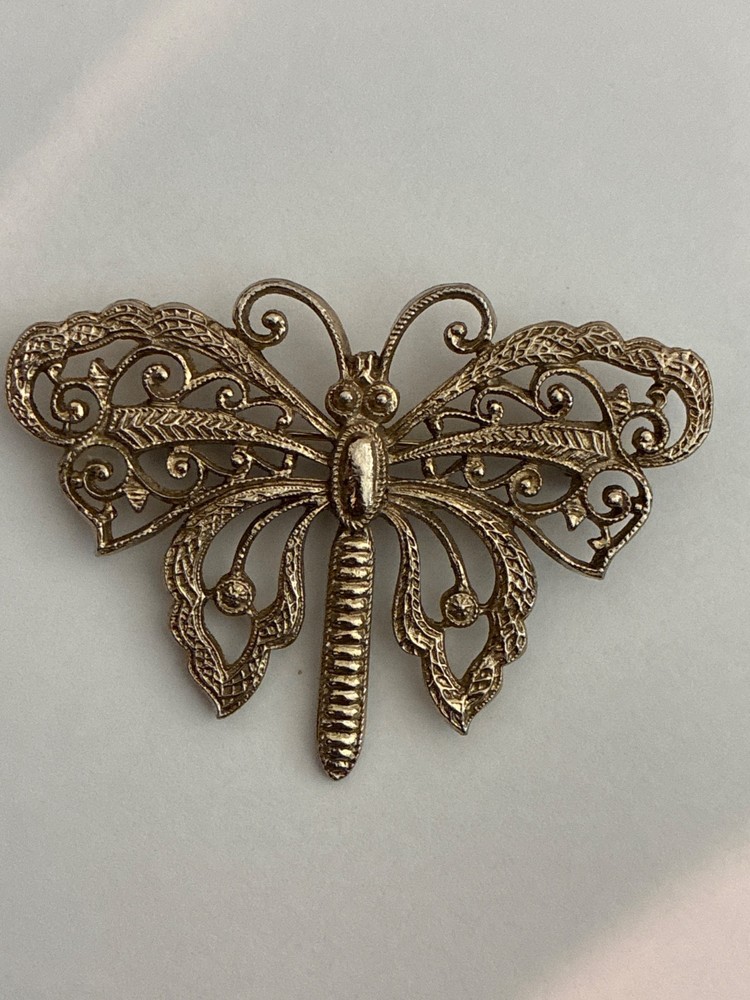 Vintage ART Mode Jewelry Signed Gold Tone Butterfly Brooch Pin