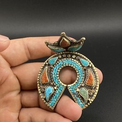 Old Ethnic Unique Horseshoe Design Tibetan Handmade Outstanding Beautful Pendant