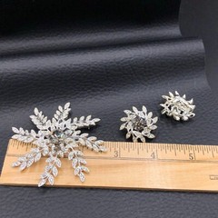 Vtg Sarah Coventry Brooch Earrings 1963 Evening Snowflake Rhinestone Demi Parure