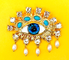 Gold Tone Faux Pearls & Rhinestones Acrylic Eye Brooch Contemporary