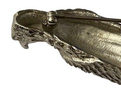 Tortolani Pewter Falcon & Falconer’s Gauntlet Brooch Detailed Pin Bird 3D Jewelr