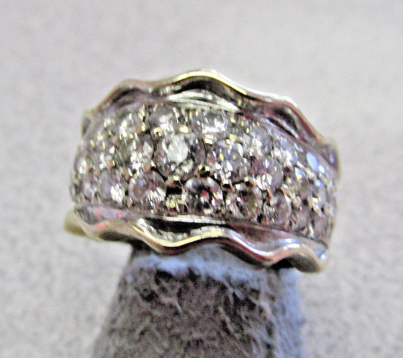 1.50 ctw Diamond Pave Ring in 14k Gold size 6.25 SI1-2 G Diamonds Make Offer