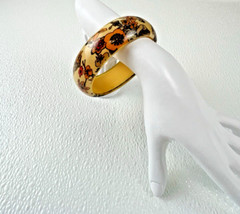Womens Bangle Bracelet Boho Chic Classic Retro Floral Patterned Lucite Vintage
