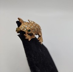 Rhinestone Green Eyed Frog Gold Tone Brooch