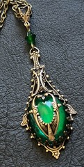 Vintage Necklace Art Nouveau Filigree Lavalier Pendant Antique Green Czech Glass