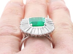 Vintage Emerald and Diamond Platinum Ballerina Ring