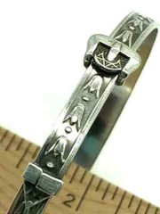 H.S.Ltd Tulip Repousse Sterling Silver Child Expandable Bangle Bracelet Vintage