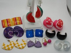 10 PAIR VINTAGE MOD BOHEMIAN 1970-80’S PIERCED EARRINGS!