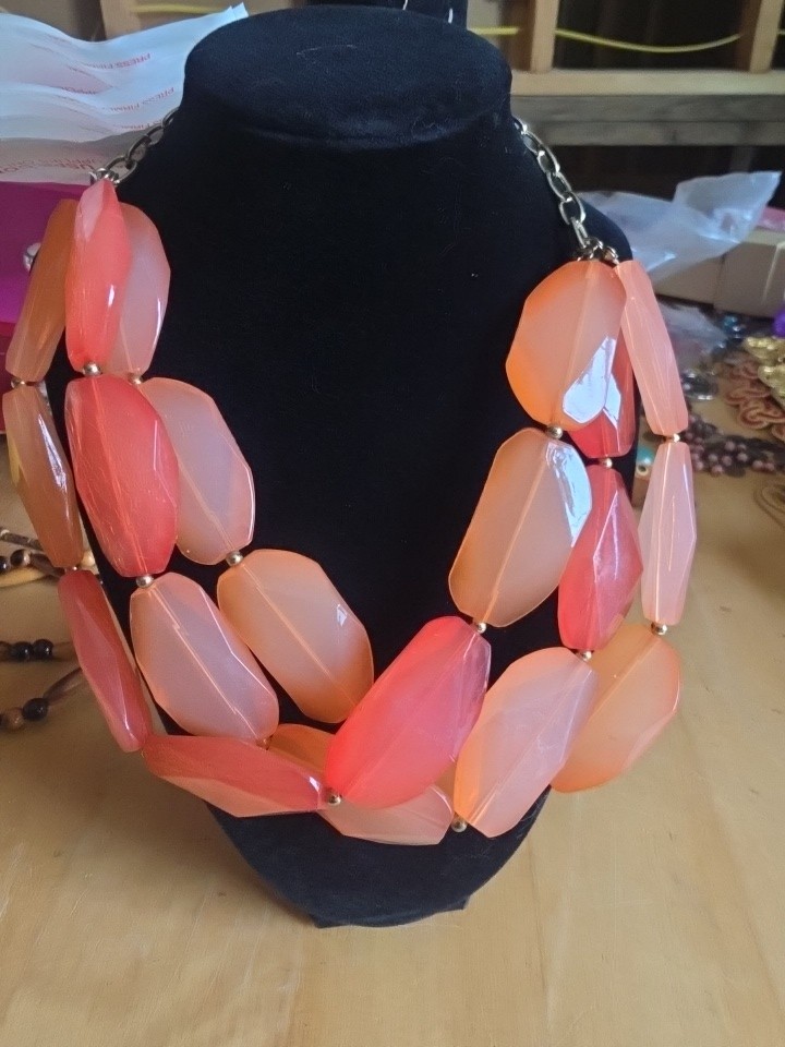 Watermelon Red Chinky Plastic( Lucite) 3 Layered Necklace. 19″
