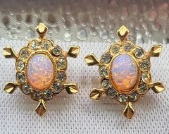 Vintage Oval Faux Fire Opal Halo Clear Rhinestone Screw Back Star Earrings