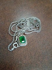 Vintage 925 Sterling Silver Emerald Green Marcasite Pendant Italy Rope Necklace
