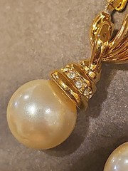Nolan Miller Glamour Collection Rhinestone Pearl Clip On Earrings Gold Tone 3172