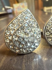 Vtg MONET Gold tone Rhinestone Teardrop Diamond Clip-on Earrings