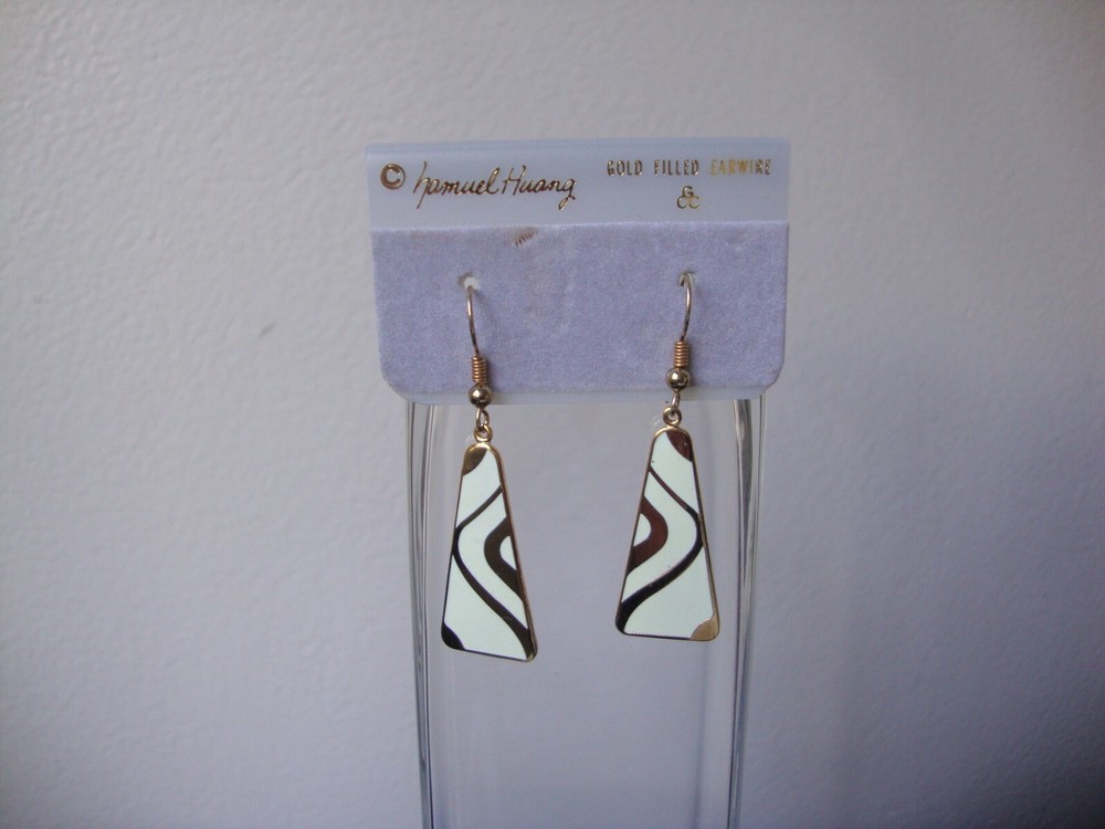 VINTAGE SAMUEL HUANG DESIGNER SIGNED CLOISONNE RETRO MOD CREAM DANGLE EARRINGS