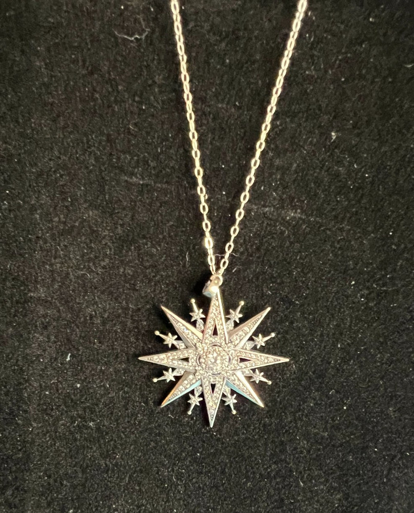 Vintage 925 Sterling Star Bethlehem Starburst White Zircons Pendant Necklace 18″