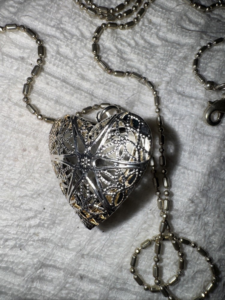 Vintage.925 Silver Heart Shaped Locket With Fabulous Chain