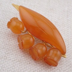 Vtg Russian Carved Amber Lily Of The Valley Pin Brooch Signed 3RK Weighs 7.7 gr