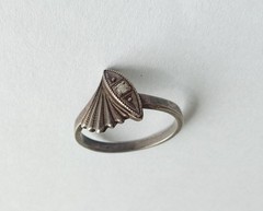 Vintage Beautiful Ring white stone Sterling Silver 925 Women’s Jewelry size 8.5