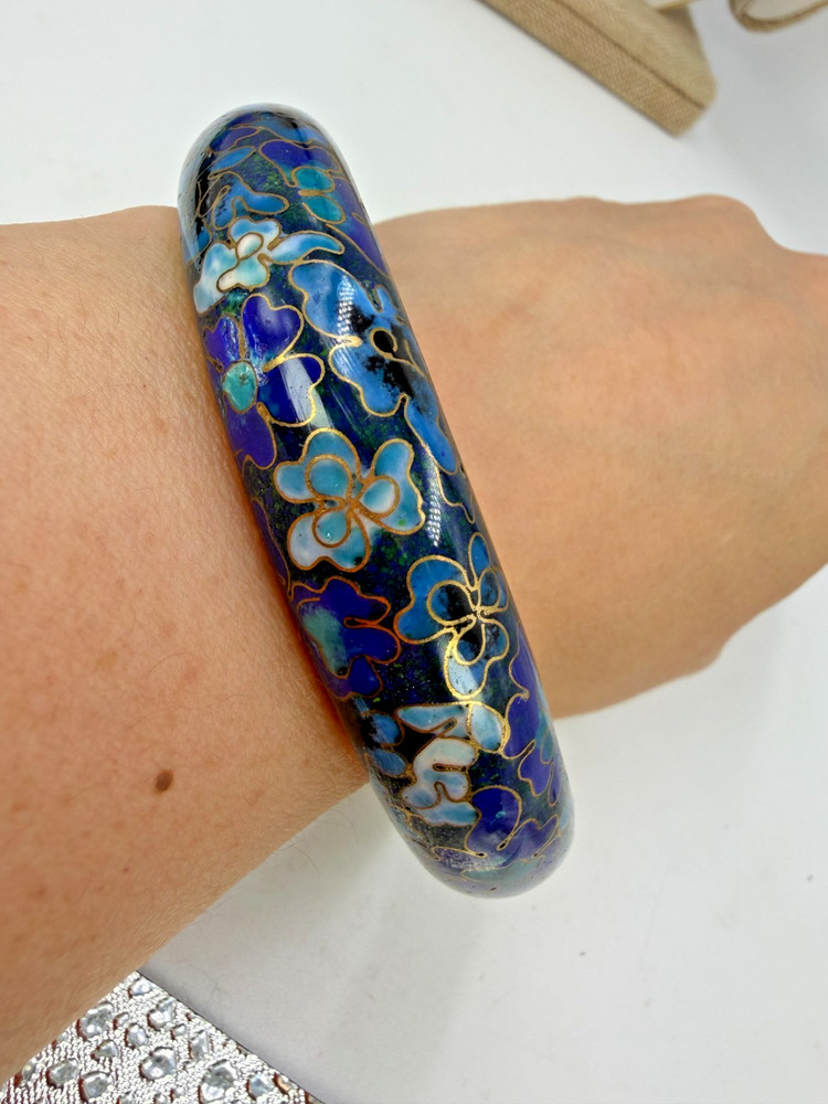 Vintage Bracelet Champleve Blue Floral 8.5 Inches Hollow Metal Bangle Asian