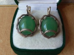 Beautiful Vintage earrings stone Nephritis SILVER 925 stamp Ukraine 11.9 Jade